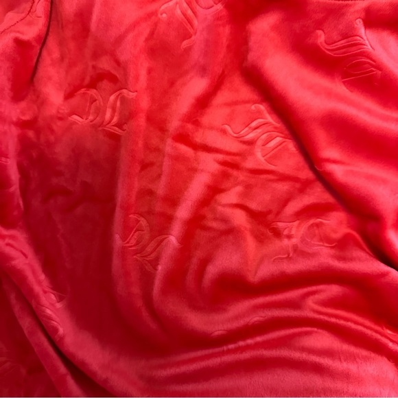 Juicy Couture Red Embossed Velvet Pajama Set - Picture 7 of 8